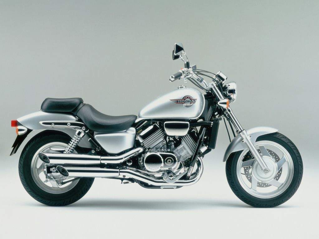 Honda magna outlet 750